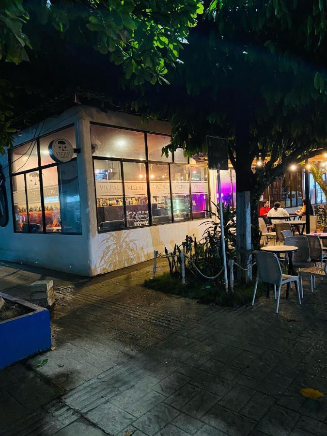 Tambo Hostel 莱蒂西亚 外观 照片