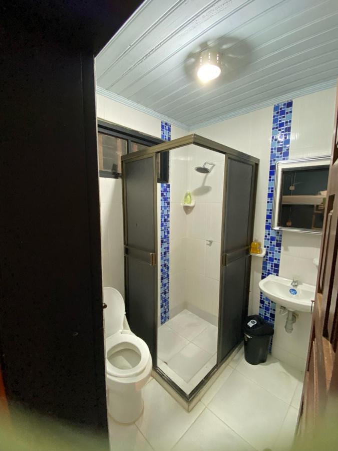Tambo Hostel 莱蒂西亚 外观 照片