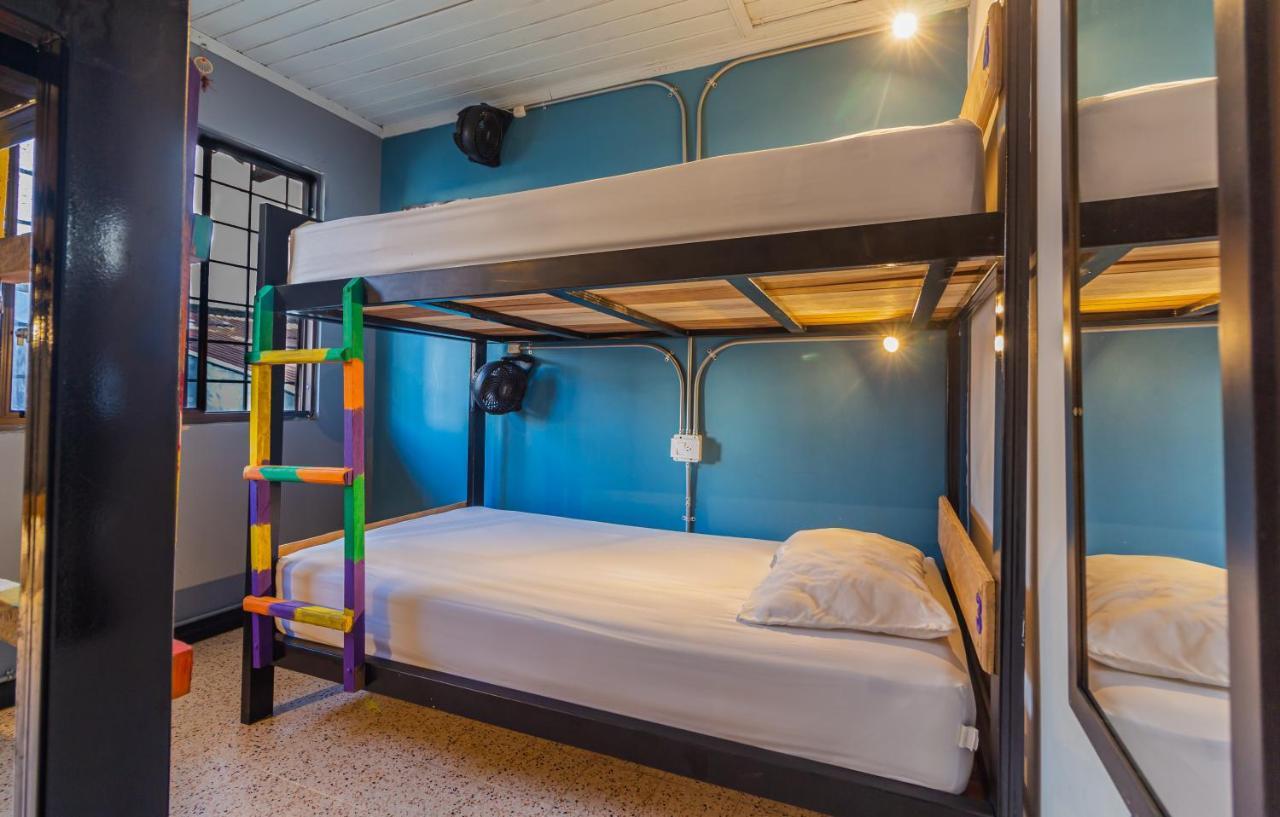 Tambo Hostel 莱蒂西亚 外观 照片